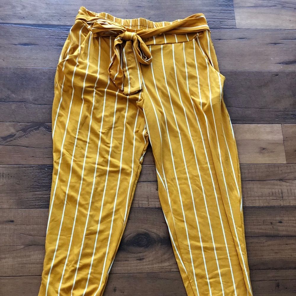 Stripped dressy joggers